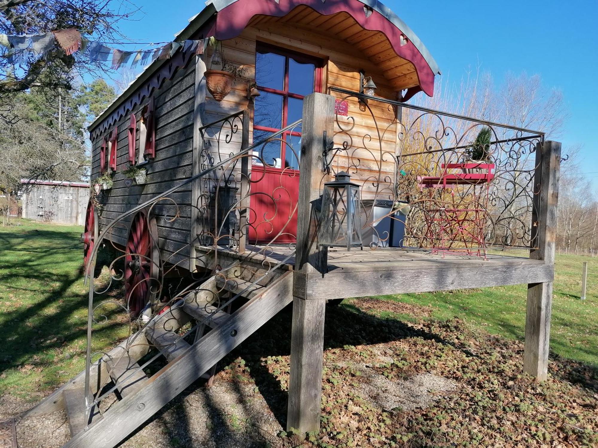 Saint-Michel-sur-MeurtheRoulotte Le Temps De Rever住宿加早餐旅馆 外观 照片